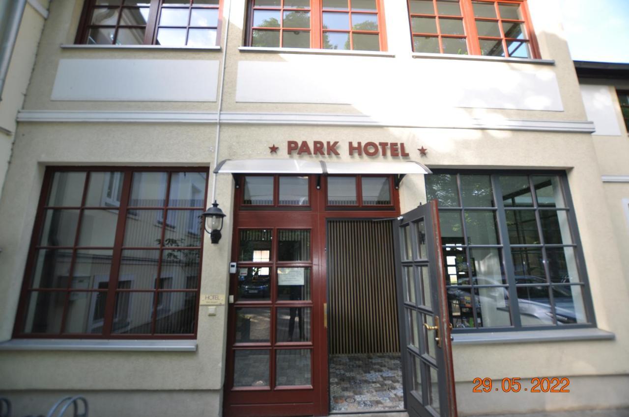 Parkhotel Schwedt Ngoại thất bức ảnh